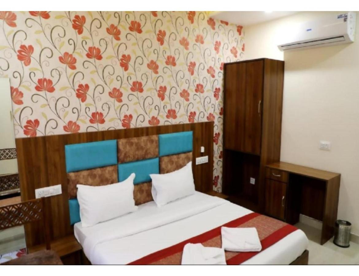 Hotel Royal Villa 2, Amritsar Exterior photo
